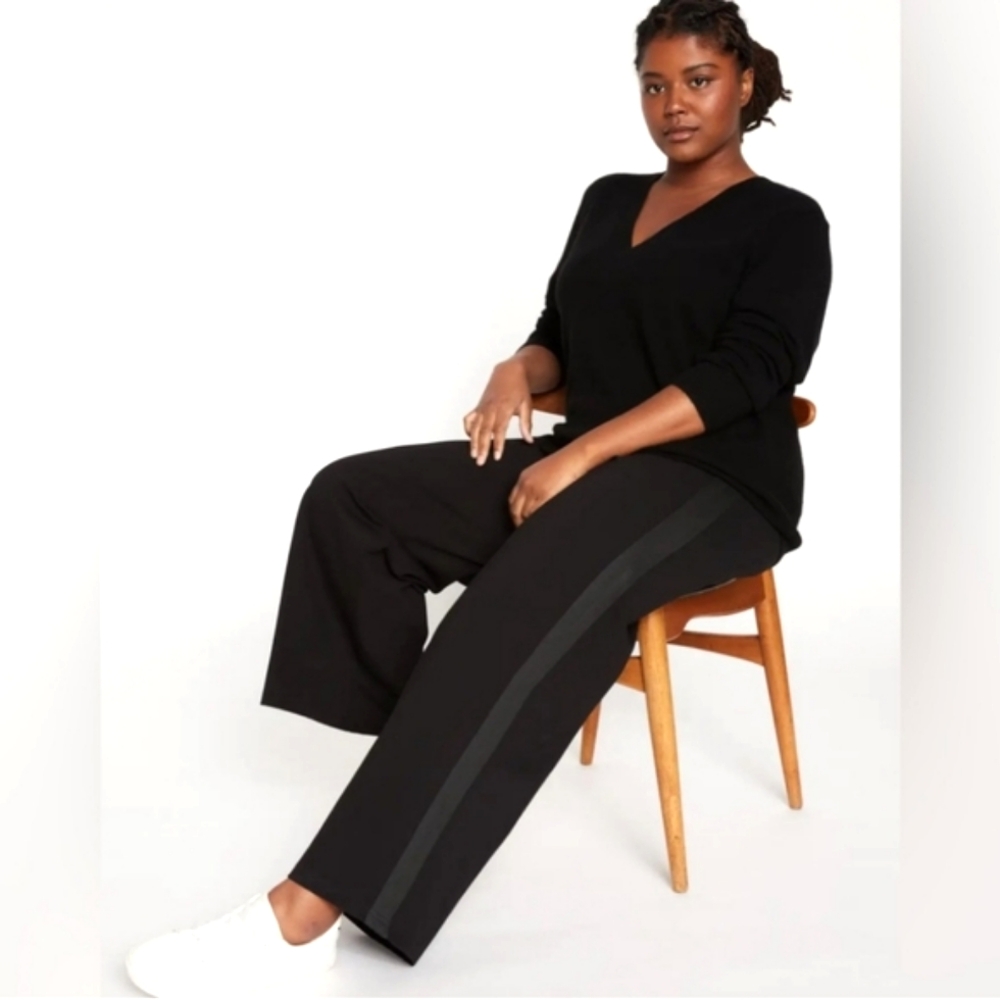 Universal Standard Ponte black pull on pants with tuxedo stripe